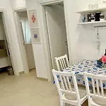 Semesterbostad Maria Sulla Di Marina Di Zambrone Nel La Quercia Mandaradoni