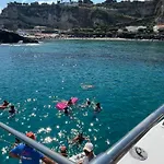 Semesterbostad Maria Sulla Di Marina Di Zambrone Nel La Quercia *