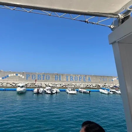 Maria Sulla Di Marina Di Zambrone Nel La Quercia *