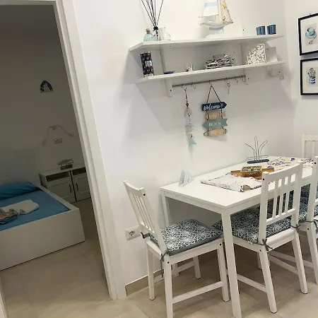 Holiday home Maria Sulla Di Marina Di Zambrone Nel La Quercia Mandaradoni