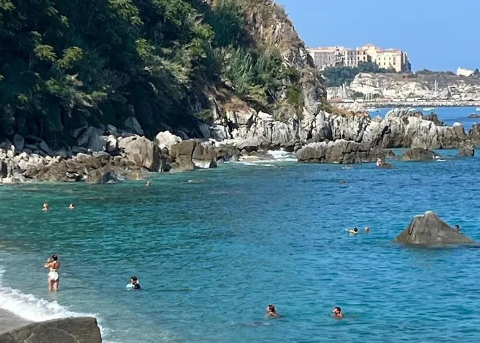 בית נופש Maria Sulla Di Marina Di Zambrone Nel La Quercia *