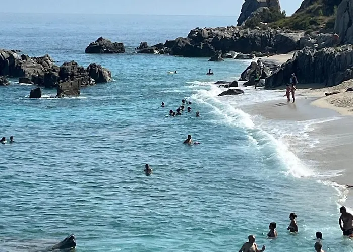 Maria Sulla Di Marina Di Zambrone Nel La Quercia Mandaradoni