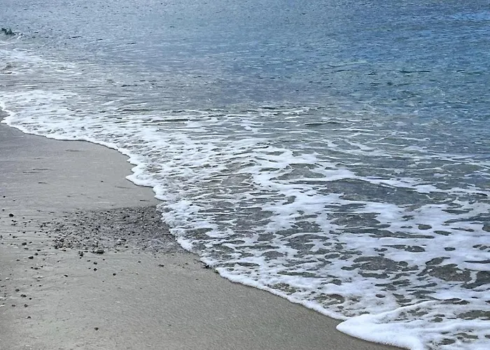 Maria Sulla Di Marina Di Zambrone Nel La Quercia