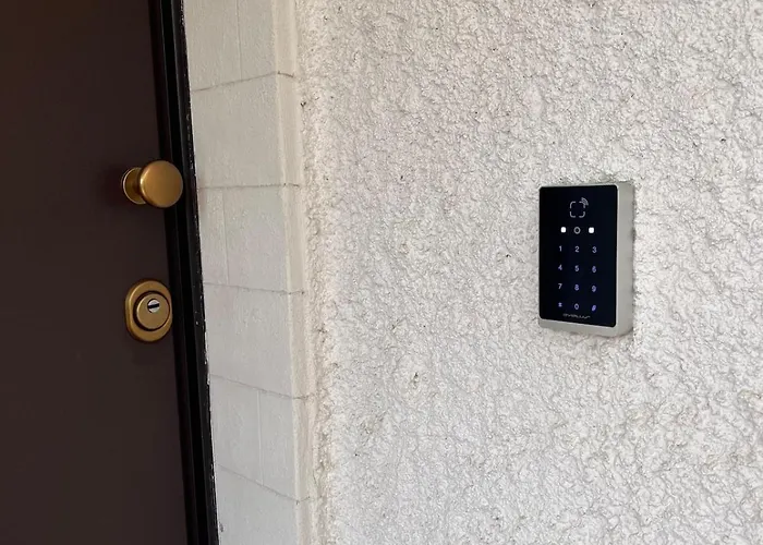 Maria Sulla Di Marina Di Zambrone Nel La Quercia *