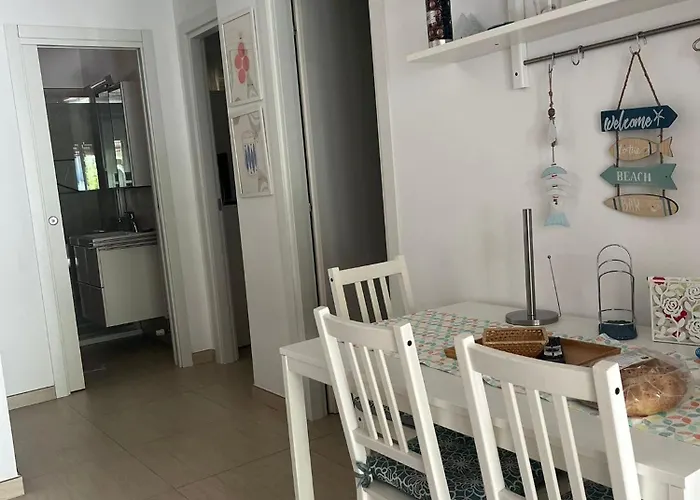 Maria Sulla Di Marina Di Zambrone Nel La Quercia בית נופש Mandaradoni