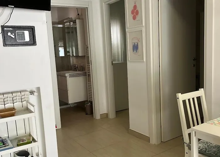 Maria Sulla Di Marina Di Zambrone Nel La Quercia * Mandaradoni