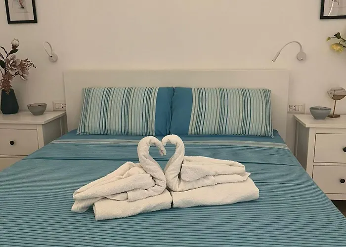 Maria Sulla Di Marina Di Zambrone Nel La Quercia *