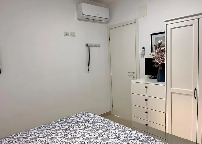 Maria Sulla Di Marina Di Zambrone Nel La Quercia Casa de Férias *