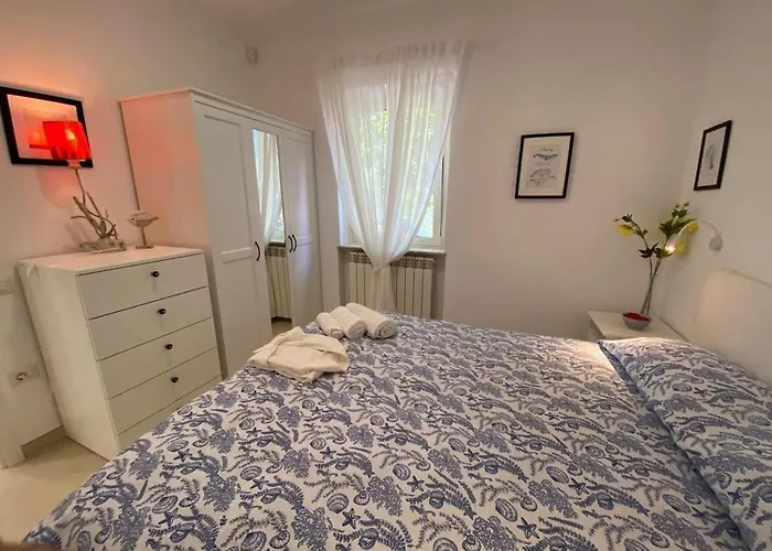 Casa de Férias Maria Sulla Di Marina Di Zambrone Nel La Quercia *