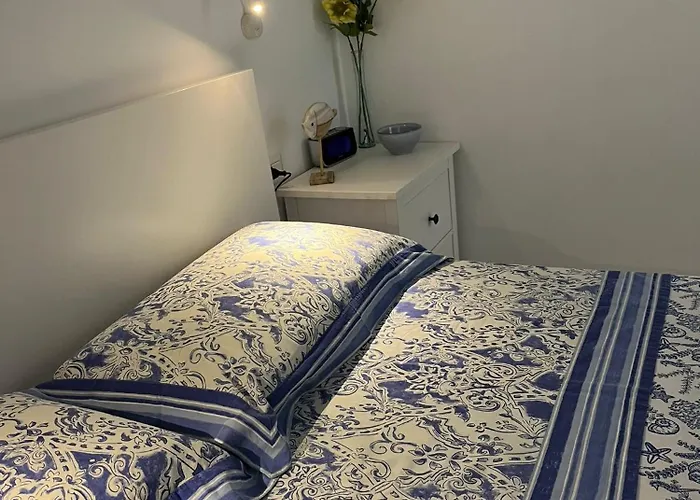 Maria Sulla Di Marina Di Zambrone Nel La Quercia *