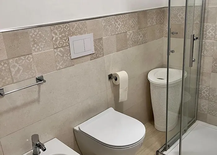 Maria Sulla Di Marina Di Zambrone Nel La Quercia * Mandaradoni