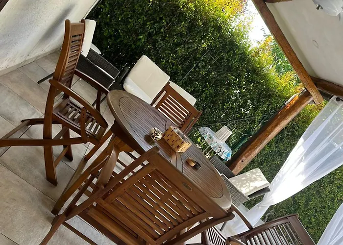 Maria Sulla Di Marina Di Zambrone Nel La Quercia