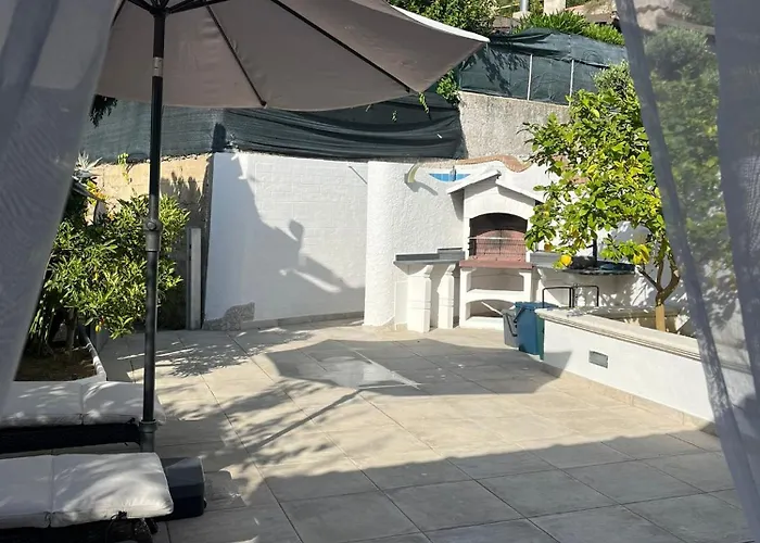 Nyaraló Maria Sulla Di Marina Di Zambrone Nel La Quercia Mandaradoni