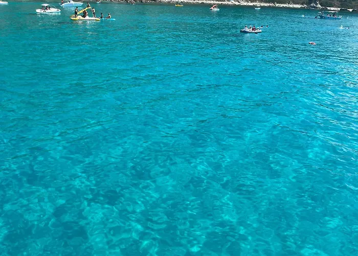 Maria Sulla Di Marina Di Zambrone Nel La Quercia * Mandaradoni